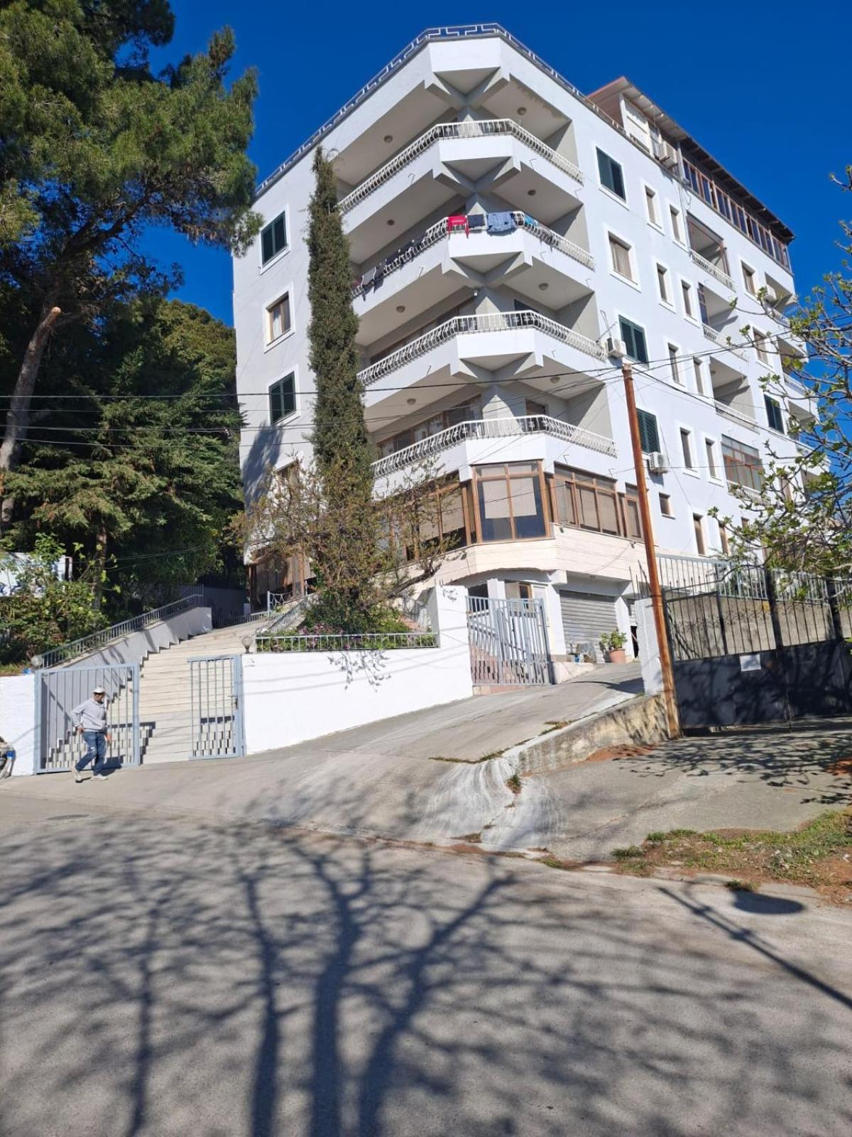 Jozi Kaiser Apartment 4 Durres Bagian luar foto